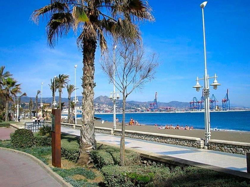 Ayala Apartamento Málaga Esterno foto